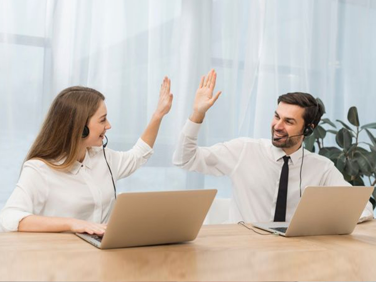 Cold calling for roofing and insurance businesses